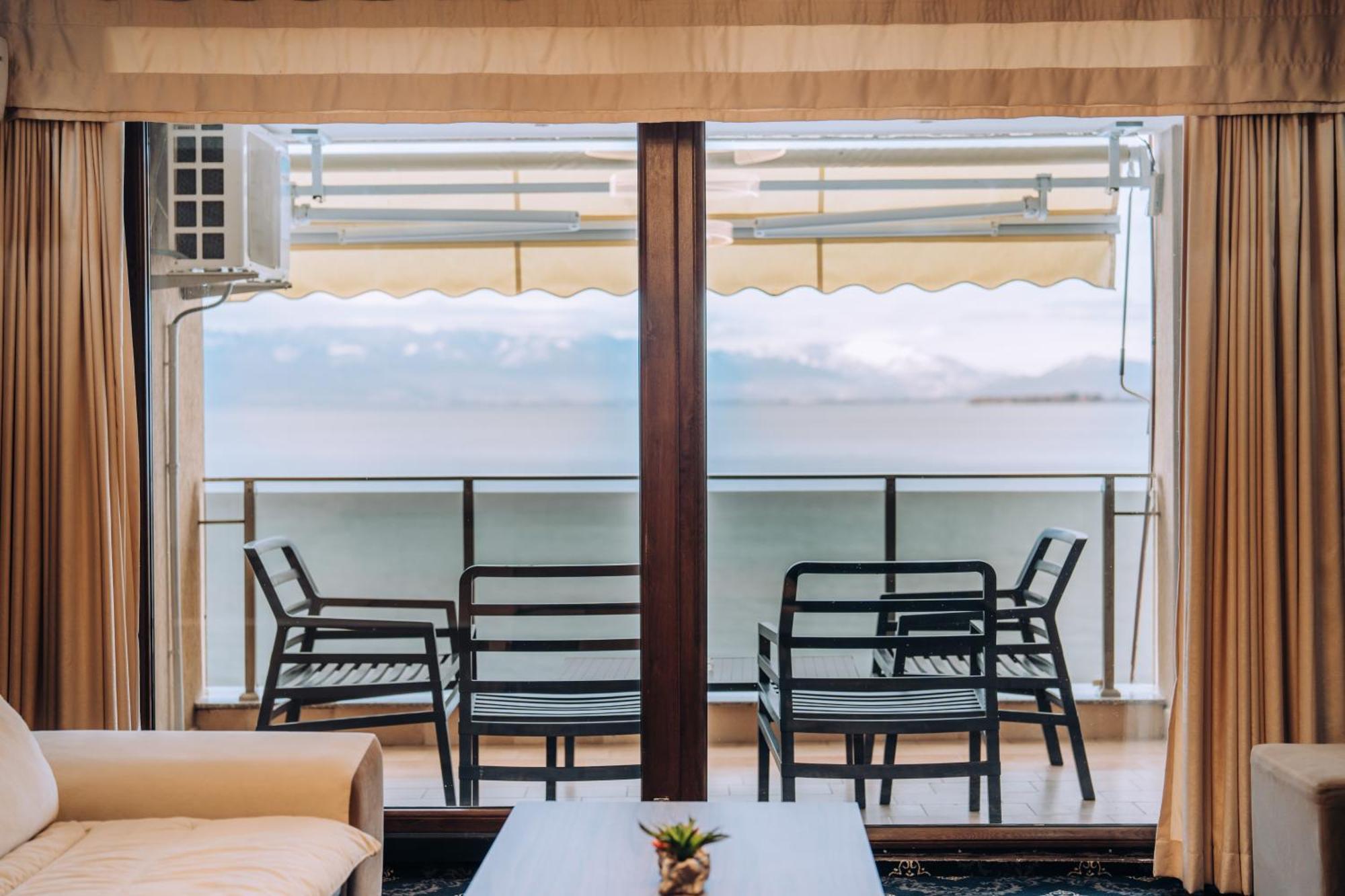 Park Golden View Hotel Casino Ohrid Luaran gambar